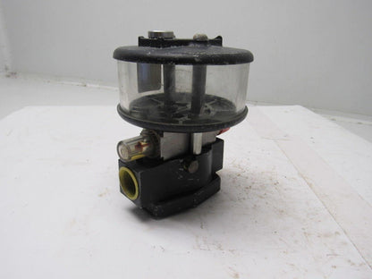 Watts L50-06R In-Line Injection Lubricator 3/4" Ports 10 oz. Reservoir