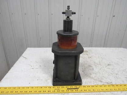 Jergens 61711 A Pneu-oil Booster 18 cu.in. Reservoir 30:1 Ratio