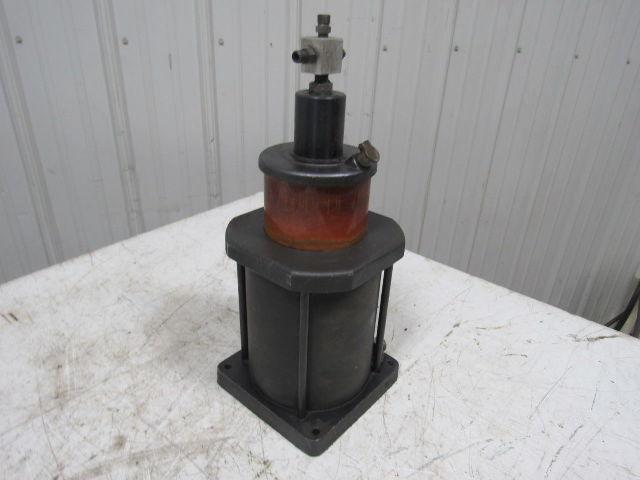 Jergens 61711 A Pneu-oil Booster 18 cu.in. Reservoir 30:1 Ratio