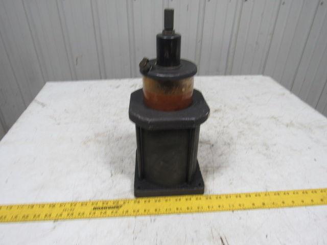 Jergens 61711 Pneu-oil Booster 18 cu.in. Reservoir 30:1 Ratio