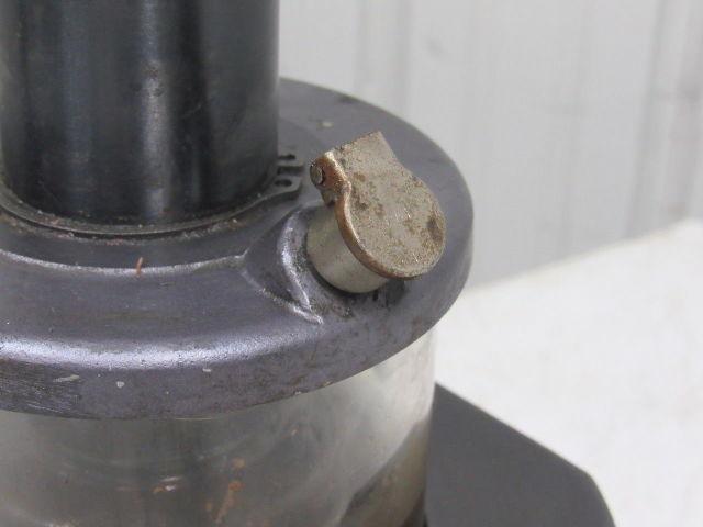 Jergens Pneu-oil Booster