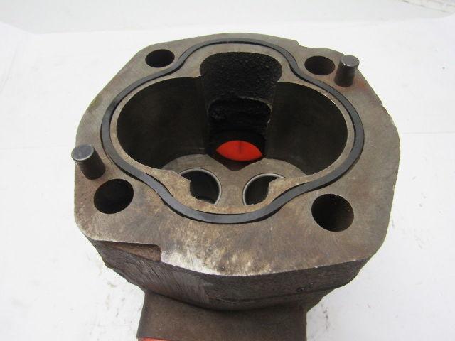 PARKER COMMERCIAL 323-3010-000 Bearing Carrier & Gear Housing Parts ?? Lot/1