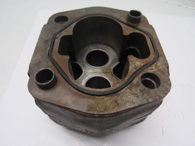 PARKER COMMERCIAL 322-9111-234 Port End Cover & Gear Housing?