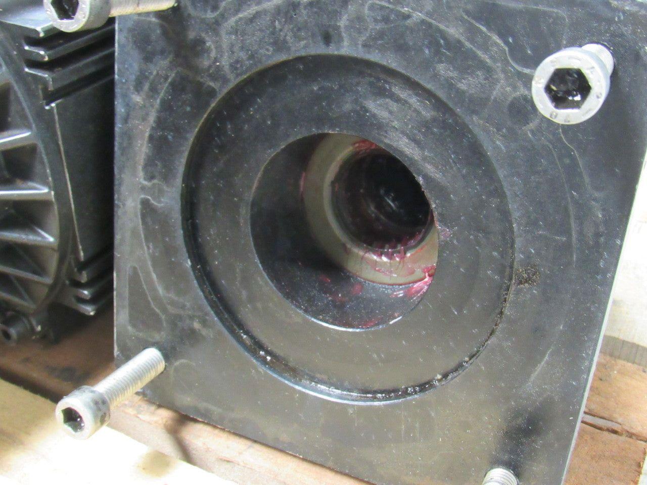 Indramat MAC112D-0-ED-3-C/130-A-0/S05 Servo Motor For Analogue Drives W/Adapter