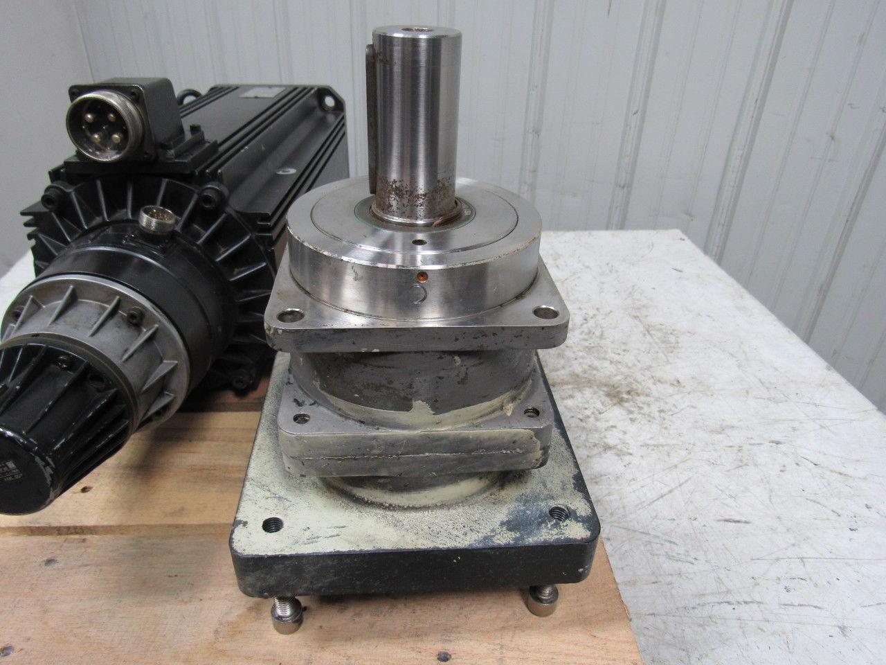 Indramat MAC112D-0-ED-3-C/130-A-0/S05 Servo Motor For Analogue Drives W/Adapter