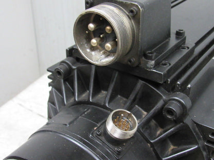 Indramat MAC112D-0-ED-3-C/130-A-0/S05 Servo Motor For Analogue Drives W/Adapter