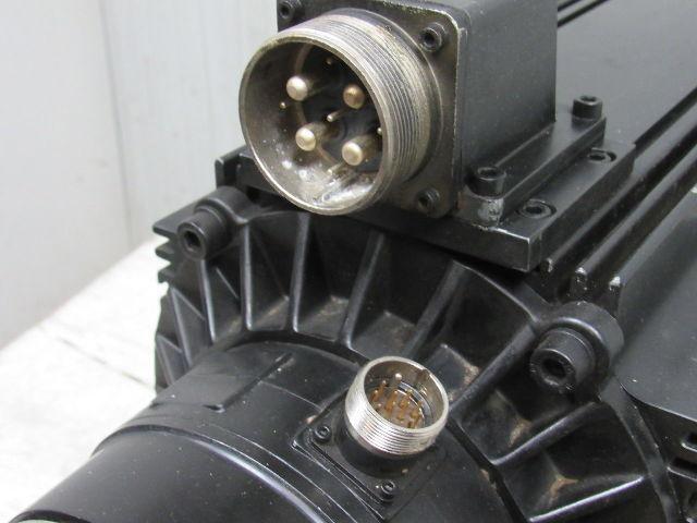 Indramat MAC112D-0-ED-3-C/130-A-0/S05 Servo Motor For Analogue Drives W/Adapter