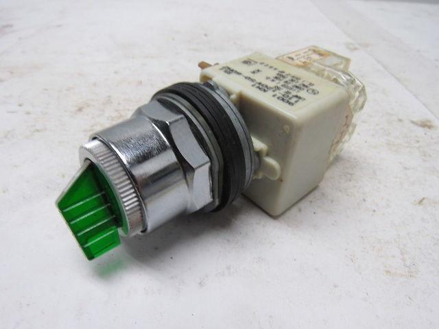 Square D 9001K12J1GH5 Illuminated Selector Switch Green