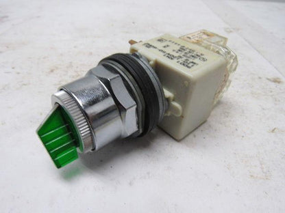 Square D 9001K12J1GH5 Illuminated Selector Switch Green