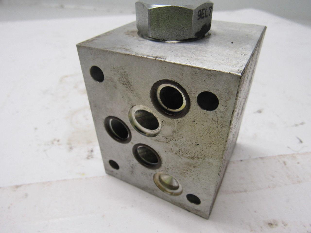 Dynex S8640-D05-P-V-20 Inlet Pressure Check Sandwich Valve