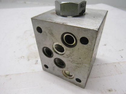 Dynex S8640-D05-P-V-20 Inlet Pressure Check Sandwich Valve