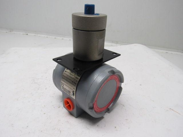 Rosemount 1151GP7S52B1 Gage Pressure Transmitter 300PSI W/2" Pipe Mount