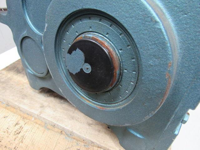 SEW FA77DT90S4BM62HR Gearmotor 1.5HP 230/460V 1740RPM In/ 18 Out 5250 In Lb