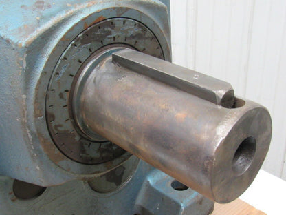 SEW-EURODRIVE R137 Inline Gear Drive Speed Reducer 16.80:1 Ratio 70800Lbs Torque