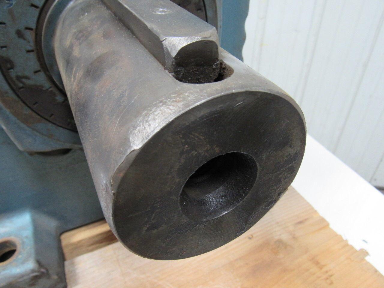 SEW-EURODRIVE R137 Inline Gear Drive Speed Reducer 16.80:1 Ratio 70800Lbs Torque