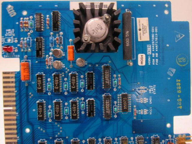 GE Fanuc IC600YB913A Series Six 10-50VDC Output Source Module Card