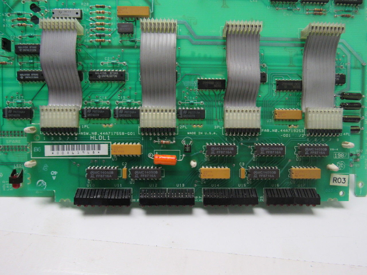GE Fanuc IC600BF921K Series 6 Analog Output Module Card W/Lights 10-50VDC