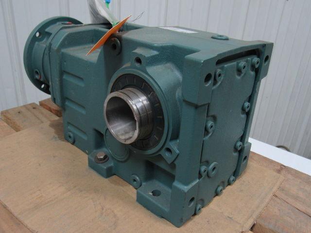 DODGE QUANTIS BB683CN140TC Q609952-010 Gear Reducer 76.84:1 2.62HP In 7258 In-Lb