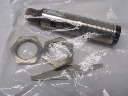 Sick VS/VE18-4P3240 M18 x 1 Through Beam Photoelectric Sensor 0m-14m Range