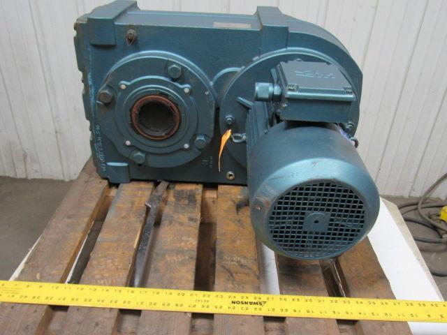 SEW EURODRIVE 850124179.08.08.001 Gearmotor Speed Reducer 215.37:1 3HP