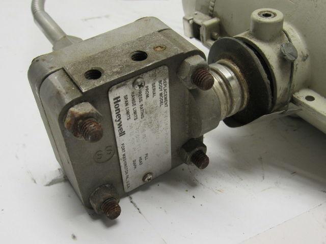Honeywell YSTG140-/52G/-00000 Pressure Transmitter W/5" OD Flanged Pancake Seal