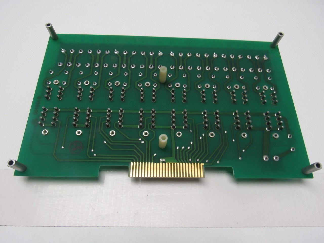 OPTO-22 PB32DEC I/O Module Mounting Rack Terminal Strip Bus System
