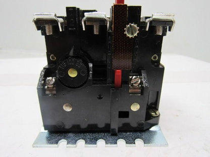 RELIANCE 704263-R AN13P  J Thermal Overload Relay 3 Pole NEMA 1 Non Compensated