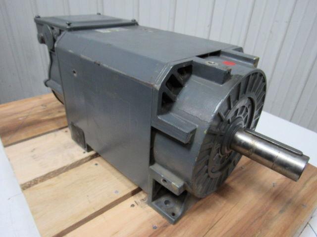 Siemens 1PH7133-2EG00-0BA9 Asynchronous Servo Motor 3PH 400VAC 17.5 kW 23.46HP