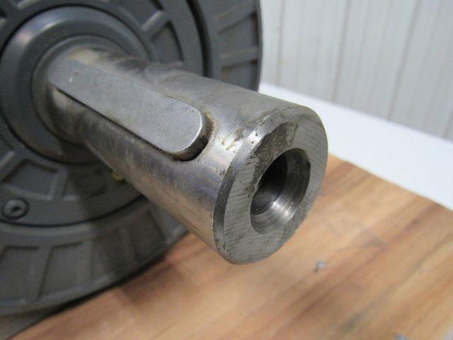 Siemens 1PH7133-2EG00-0BA9 Asynchronous Servo Motor 3PH 400VAC 17.5 kW 23.46HP