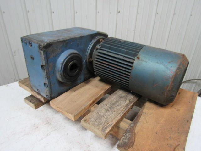 SEW-EURODRIVE FA70D112M8/2BMHR Parallel Shaft Helical Gear Box 84.59:1 Ratio
