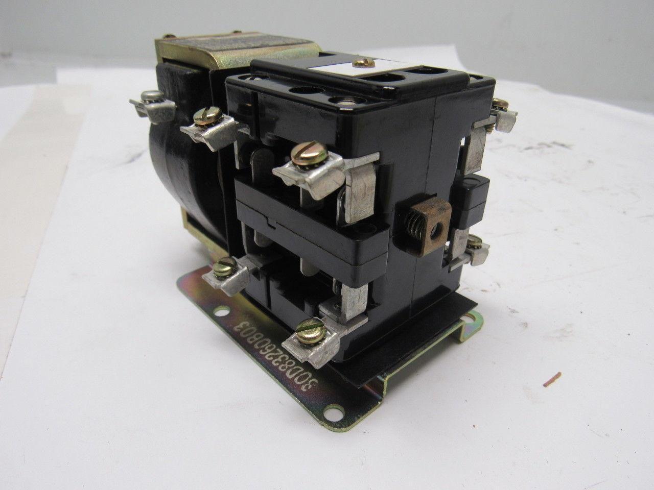 Square D D022 - S4 Class 7001 Series A Pilot Duty Relay 600 V