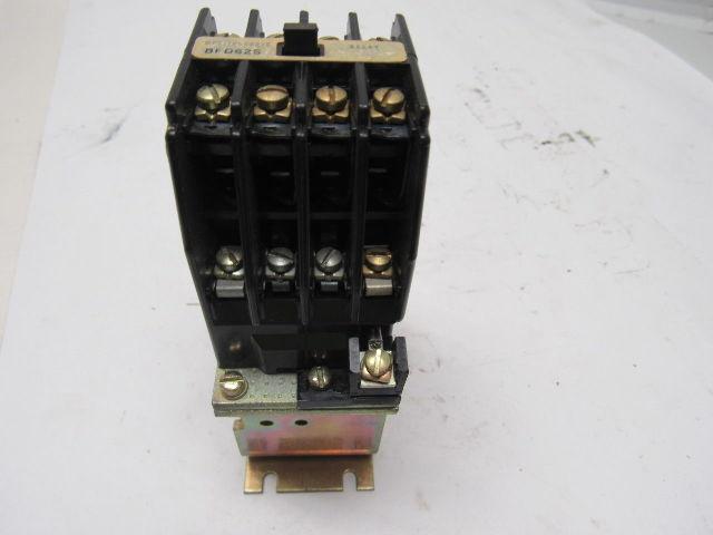 Westinghouse BFD62S BFD Control Relay 300V 6 NO & 2 NC Poles 120 V Coil