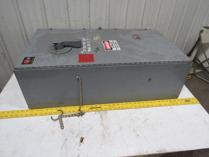 Cutler Hammer AC Magnetic Motor Controller Starter Combination 100Hp 200A 600V