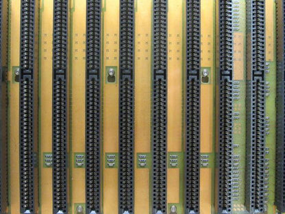 Cincinnati Milacron 3-424-2036A PLC Chassis Rack Sabre CNC