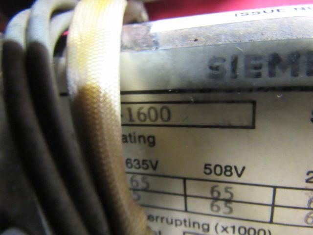 Siemens RLX-1600  1600 Amp Air Circuit Breaker