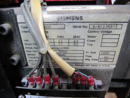 Siemens RLX-1600  1600 Amp Air Circuit Breaker