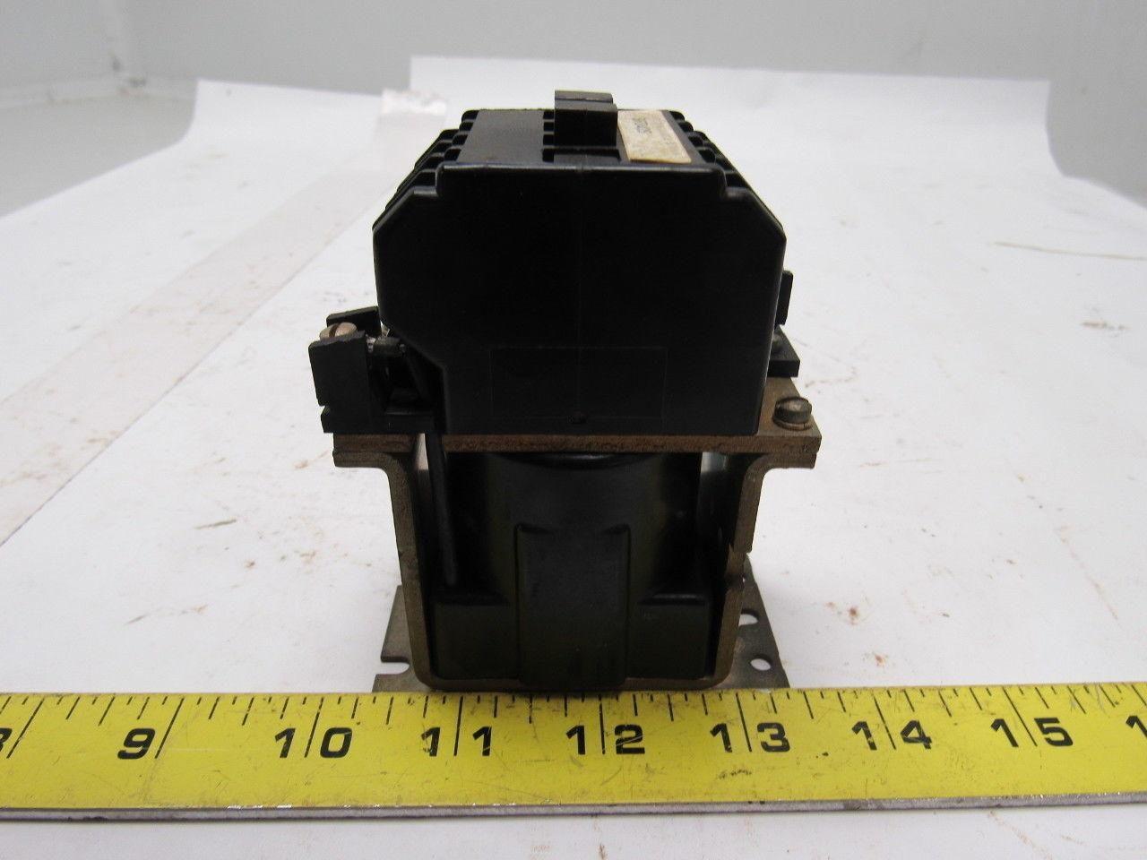 Westinghouse BFD40S BFD Control Relay 300 V Fixed Contacts 120 V Coil 4 NO Poles