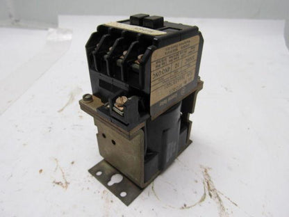 Westinghouse BFD40S BFD Control Relay 300 V Fixed Contacts 120 V Coil 4 NO Poles