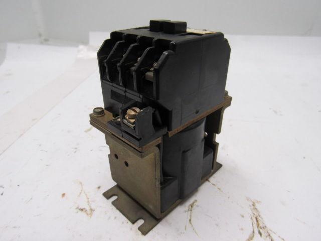Westinghouse BFD40S BFD Control Relay 300 V Fixed Contacts 120 V Coil 4 NO Poles