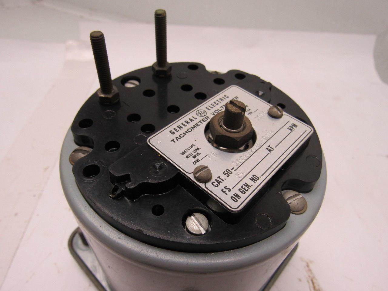 GE General Electric DB-18 Panel Mount Tachometer Voltmeter -25-+25 RPM