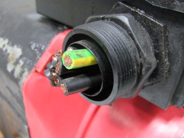 GE Fanuc A06B-0728-B920 #3031 18P/10000 AC Spindle Servo Motor 200V 3Ph 4 Pole