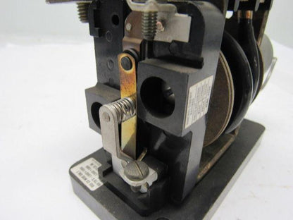 A-B Allen Bradley 810A17A Inverse Time Relay 108A