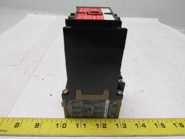 A-B Allen Bradley 700-PK800A2 Control Relay 230-240V Coil