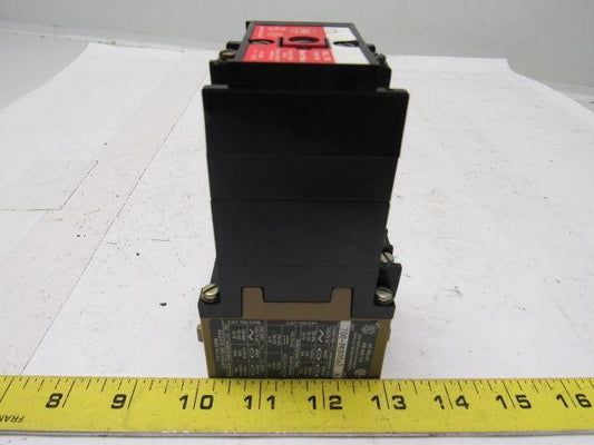 A-B Allen Bradley 700-PK800A2 Control Relay 230-240V Coil