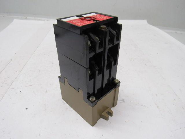A-B Allen Bradley 700-PK800A2 Control Relay 230-240V Coil