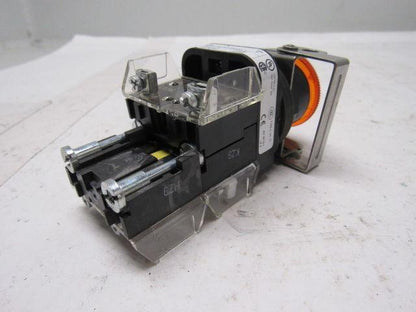 Allen Bradley 800H-FRXTQH24AA5 Amber LED Illuminated 2 position Twist Switch