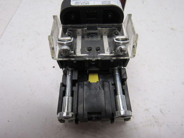 Allen Bradley 800H-FRXTQH24AA5 Amber LED Illuminated 2 position Twist Switch