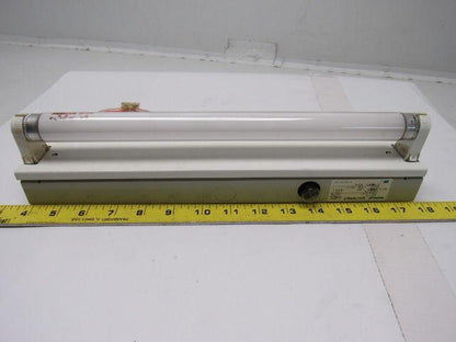 National FSS1-101 Electrical Enclosure 12" Fluorecent Light W/Switch 100V 50Hz