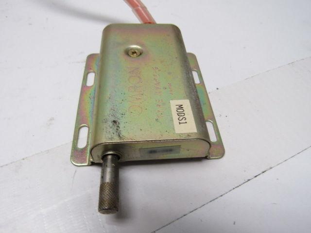 National FSS1-101 Electrical Enclosure 12" Fluorecent Light W/Switch 100V 50Hz