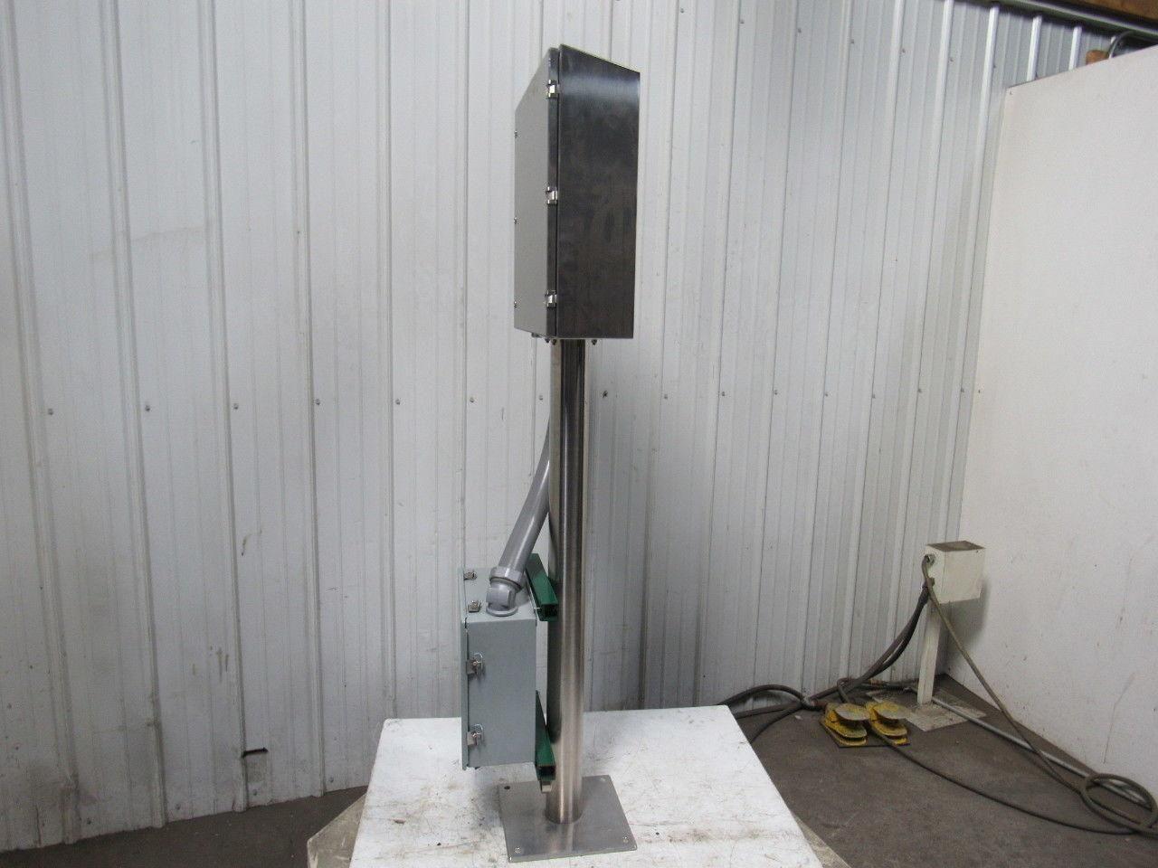 ARISTA STRONGARM ADM-1817AP Touchscreen Operator Interface & Computer Complete!